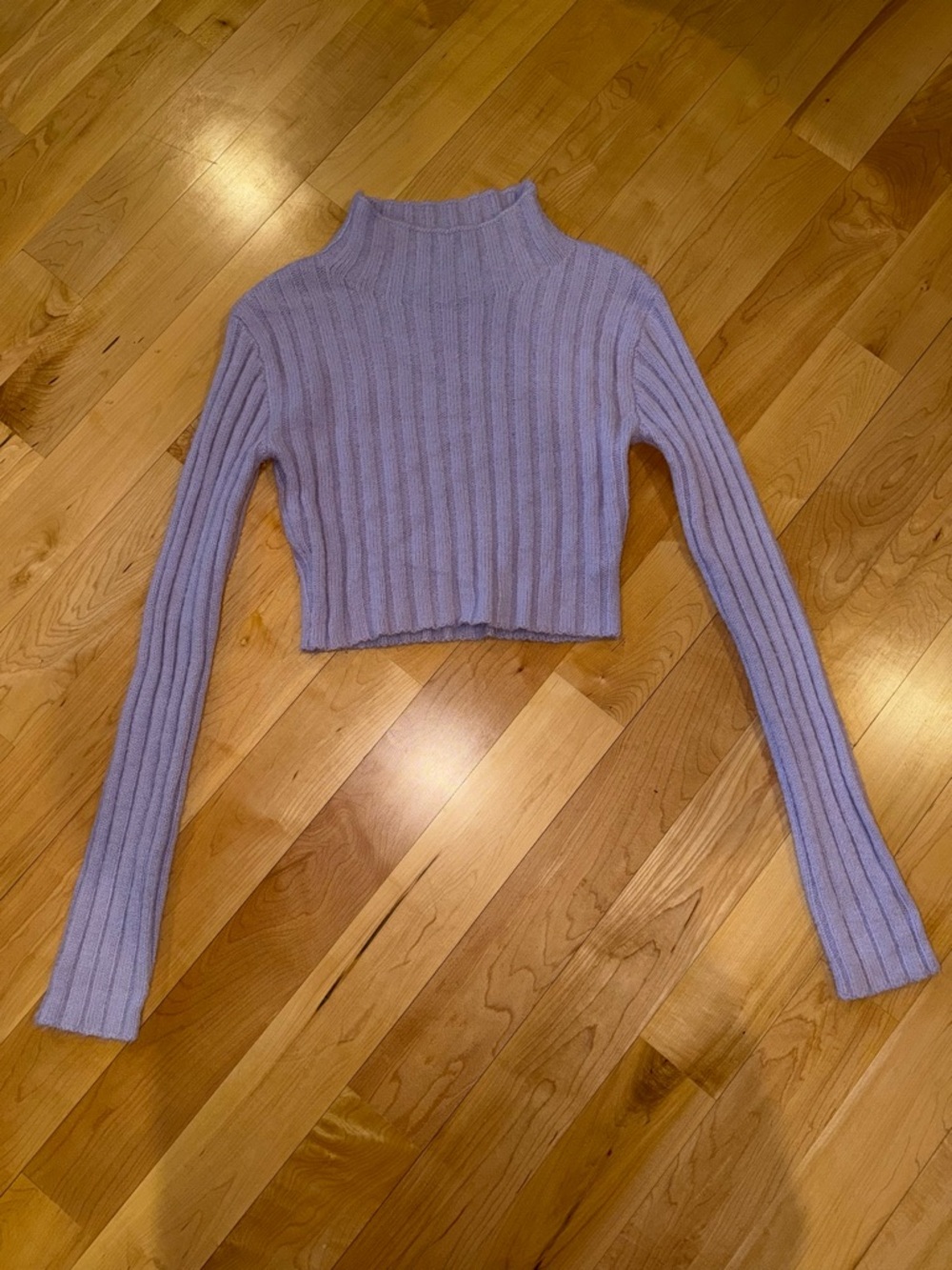 Cotton Candy LA XS lavender cropped sweater